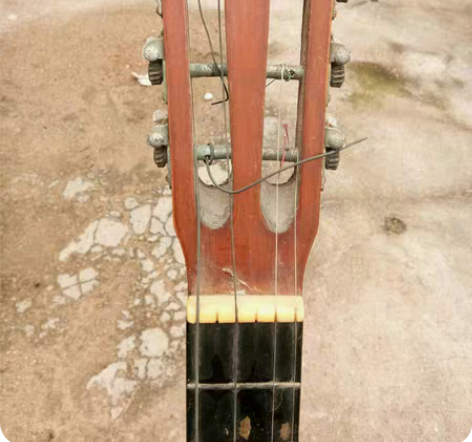 吉他闲置，不会谈，现处理88元，8成新，同...