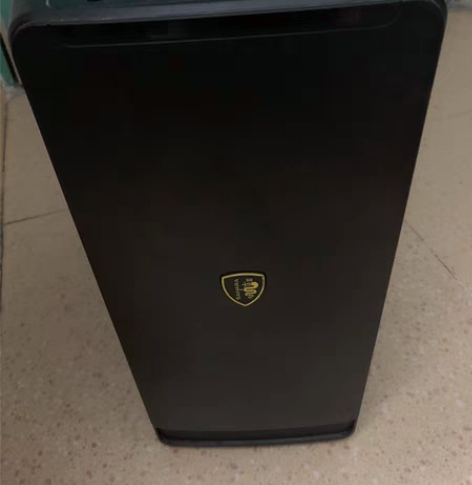 空机箱十元一个，限自提。 感兴趣的话点“我...