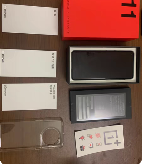 一加11，16+256一瞬青，1月21号激...