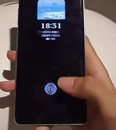 包邮出一台自用一加8，青空色 8+128，...