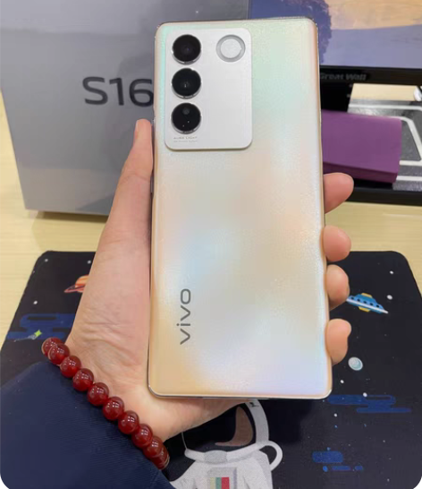 全新未拆封vivo S16 配置：12+2...