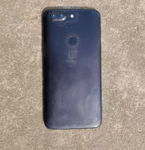 包邮一加5t手机，8+128存储，自用，在...