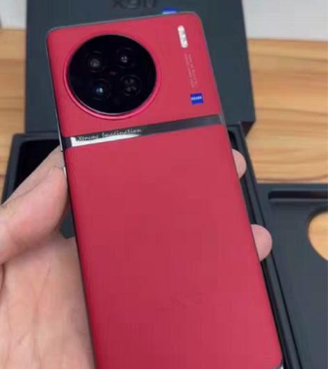 99新 VIVO X90 激活没用几天 8...