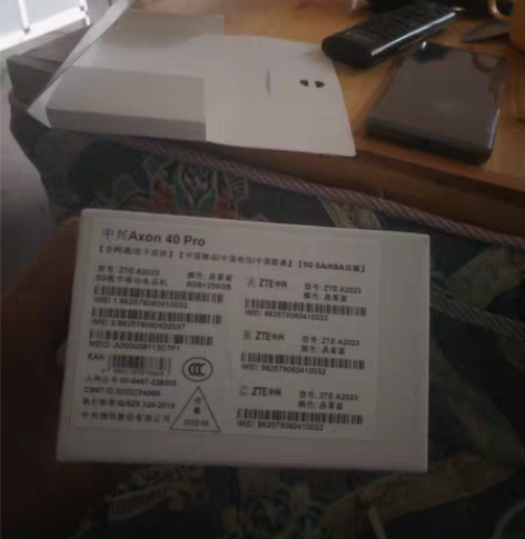 中兴Axon 40pro,几乎很新全原装,...
