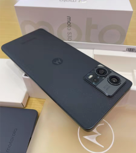 包邮Moto s30 Pro 12+512...