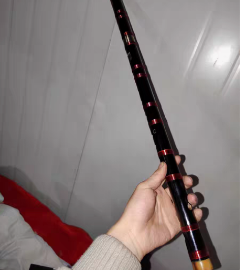 包邮C调笛子，我觉得料有点薄，便宜出 这歌...