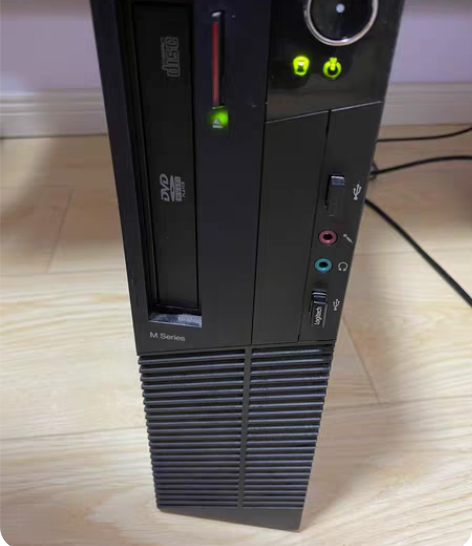 联想 ThinkCentre M82 台式...