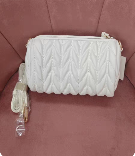 包邮patrizia pepe 头层牛皮女...