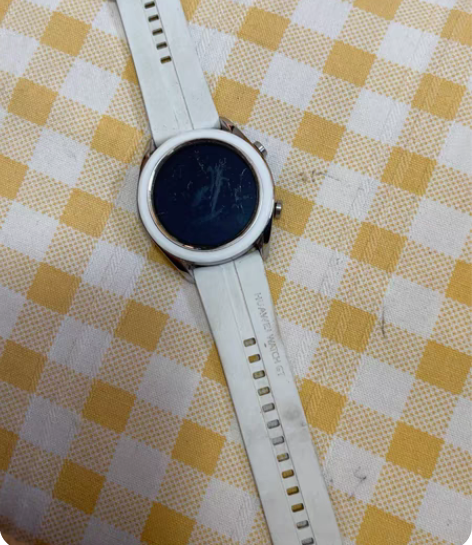 包邮专柜购买华为智能女士手表，不喜欢了，白...