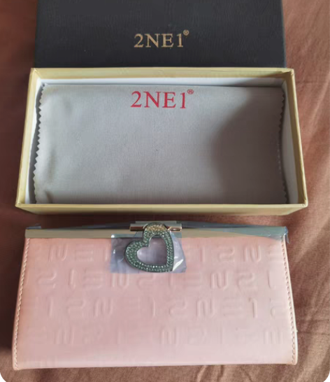 包邮女士真皮钱包银粉色拉链手拿包钱包全新包...