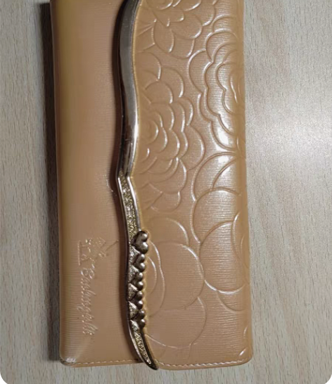 包邮保罗女士钱包专柜正品，现已绝版，鎏金橘...