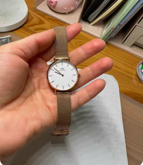DW手表正品,没有表盒了,全新,无划痕,闲...
