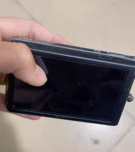 索尼相机，开机屏坏了 感兴趣的话点“我想要...