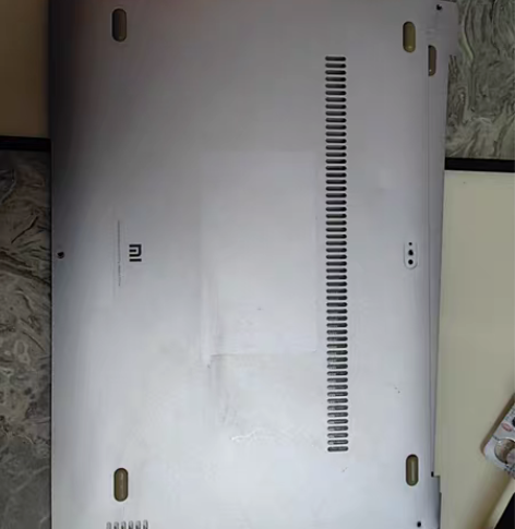 包邮小米air13.3 d壳。拆机。全新都...