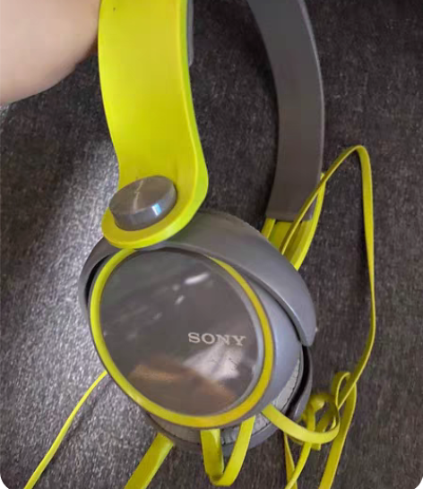 包邮Sony/索尼 MDR-XB400头戴...