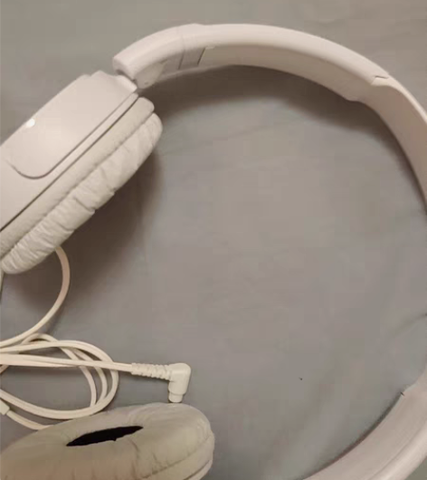 包邮Sony/索尼MDR-ZX110AP头...