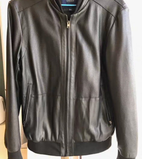 包邮拍其他任意东西送这件。不单卖。专柜ul...