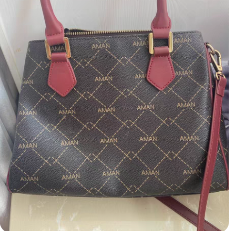出Aman女包包2022新款时尚小香风戴妃...