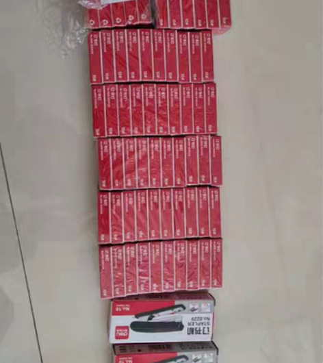 包邮小号订书针10#，10盒一个塑封，8....