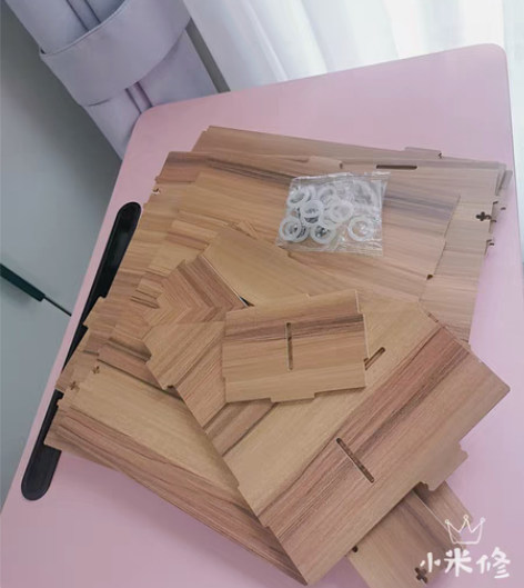 平安夜，圣诞节特惠，送自己爱的礼物 桌上简...