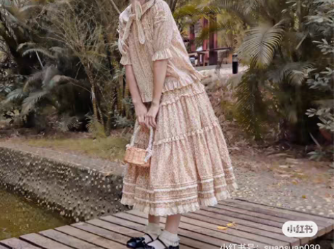 包邮全新3点xd出甜心贩售机小复活节碎花娃...