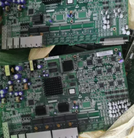 电脑主板 感兴趣的话点“我想要”和我私聊吧...