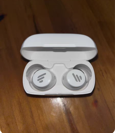 漫步者tws1无线耳机 有使用痕迹 耳机壳...