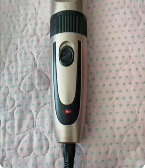 实体店清仓最后几个理发器 清完下架 电动理...