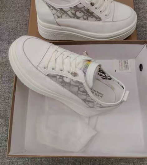 包邮圣大保罗 【内增高鞋】2022秋季网面...