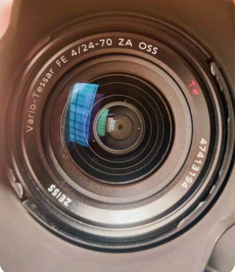 1、索尼蔡司24-70、F4微单全画幅变焦...