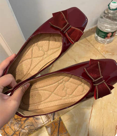 全新大码女鞋仙女风蝴蝶结软底鞋，适合40码...