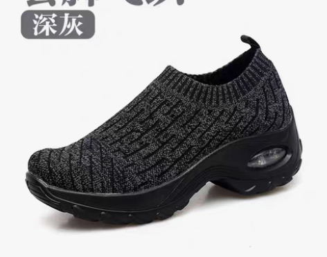 转卖春夏季弹力袜子鞋女一脚蹬增高懒人鞋大码...