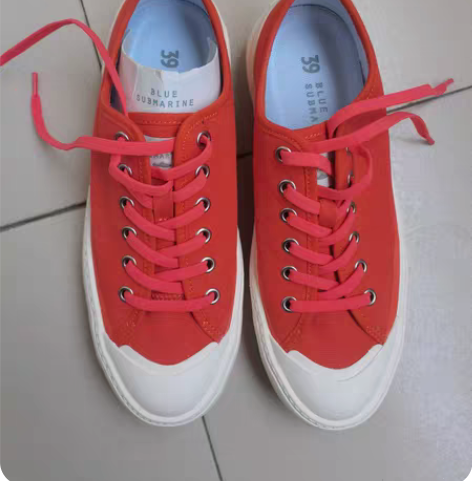 包邮橘色帆布鞋 全新 39码????全新g...