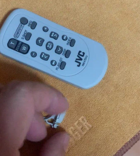 包邮杰伟士JVC摄像机DV遥控器，GZ-M...