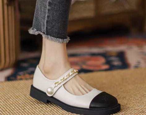 转卖2022春秋新款复古厚底法式玛丽珍鞋学...