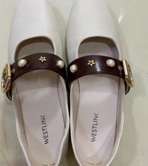 西遇白色玛丽珍鞋  珍珠平底单鞋  36码...