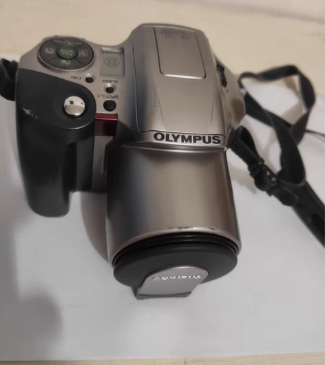 包邮奥林巴斯28-110 胶卷相机 实物拍...