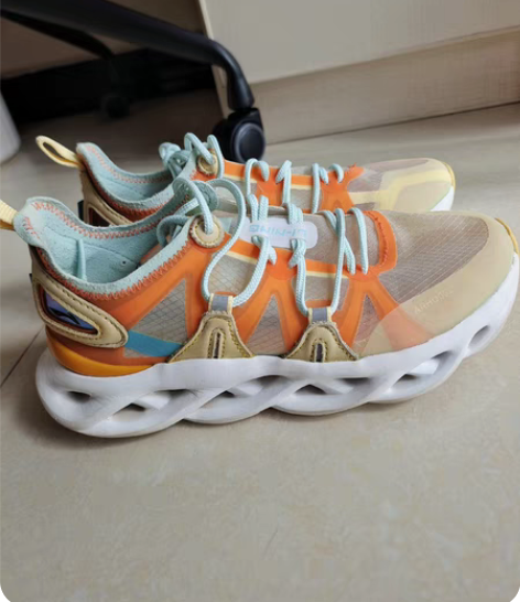 包邮李宁弧度鞋  浅油黄/萝卜橙配色 38...