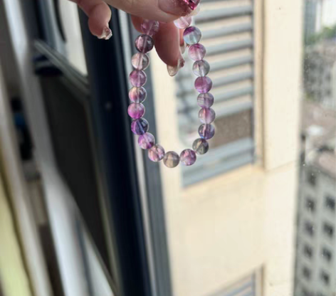 包邮渐变萤石手串 两条都未改珠 正常手围都...