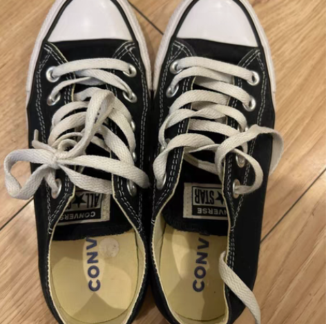 匡威CONVERSE低帮鞋，35码，闲置出...