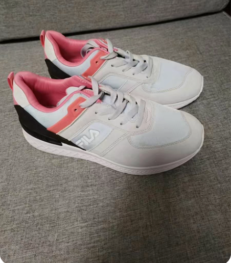 包邮斐乐女子春季跑步鞋运动鞋老爹鞋猫爪鞋休...