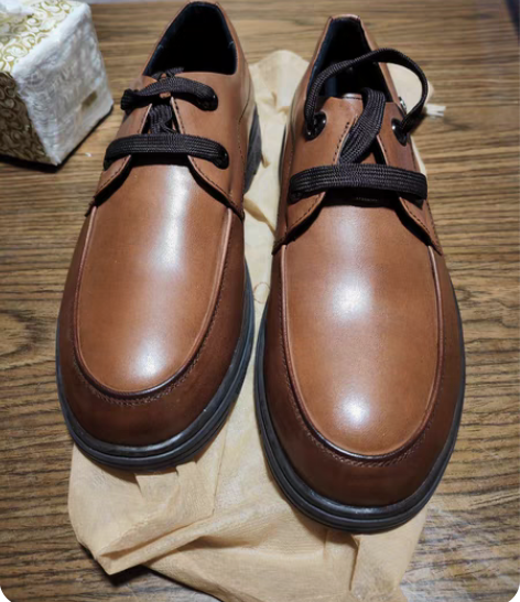 包邮骆驼商务男鞋 棕色全新没有穿过????...