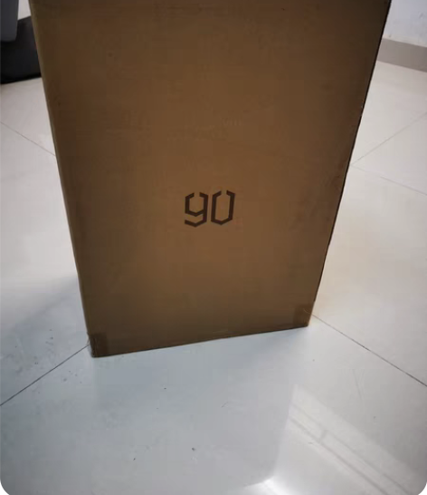 全新未拆封的小米90分行李箱,一共两个 都...