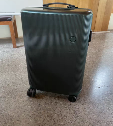 包邮ITO行李箱 20寸 条纹森绿 全新！...