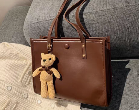 秋冬大容量包包女百搭托特包2021新款小熊...