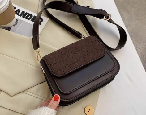 转卖2021新款复古时尚单肩包高级感洋气百...