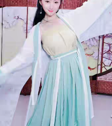 包邮绿色芙蓉汉服！宋制三件套！大刀50出！...