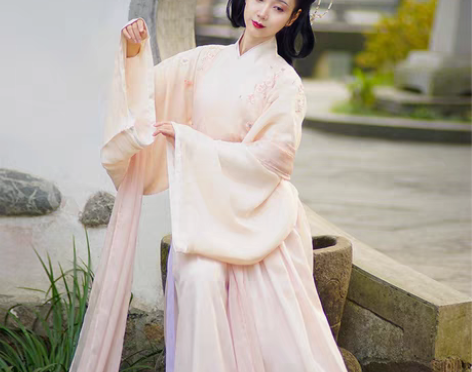 转卖都城南庄传统汉服原创绣花交领齐腰襦裙日...