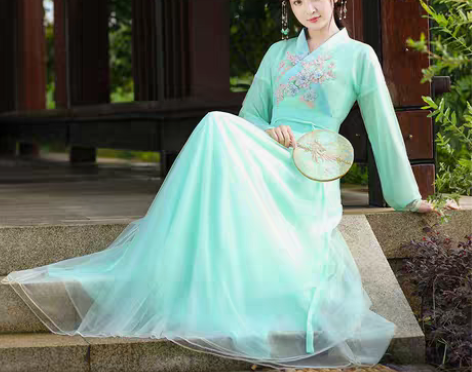 转卖汉服女正品原创中国风古装飘逸春秋整套改...