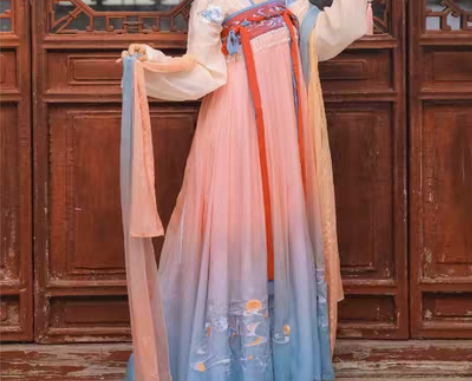 退坑大刀出物!：汉服有 汉十七【花寻月】，...
